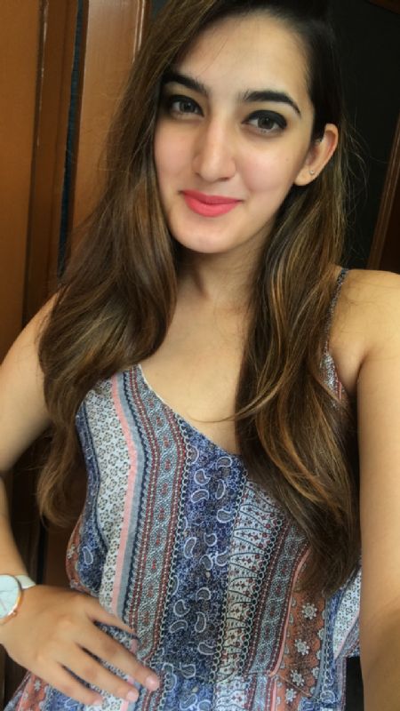 Jessica - ID: 100570