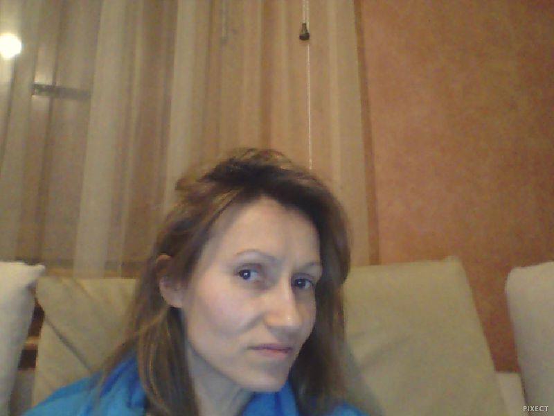 Veronique - ID: 106492
