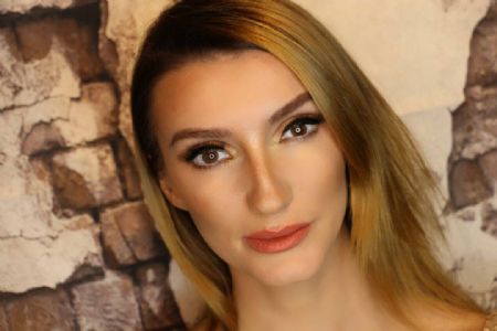 Nadya - ID: 118634 - 368022