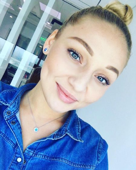 Alina - ID: 145230
