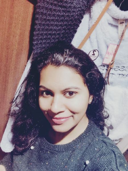 Gayathri - ID: 162270 - 424944