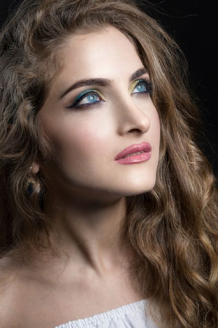 Ksenia - ID: 16377 - 379108