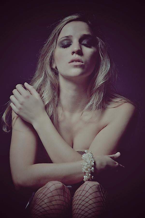 Liza - ID: 192237