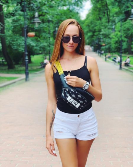 Nadiia - ID: 232585 - 516763