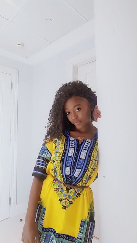 Whitney - ID: 258040