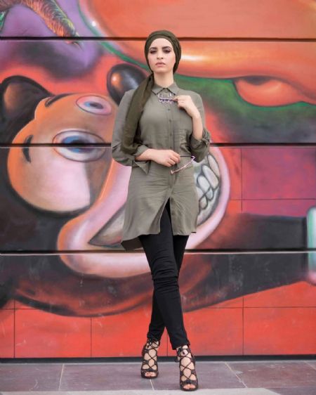 amina - ID: 27699