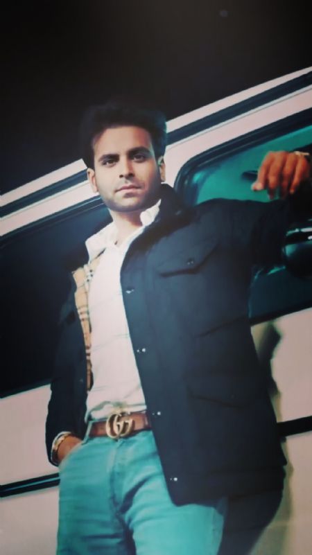 Manu - ID: 281387 - 633837