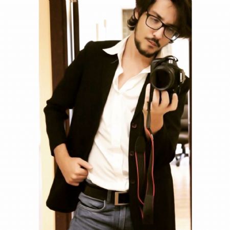 Omar - ID: 28233 - 255725
