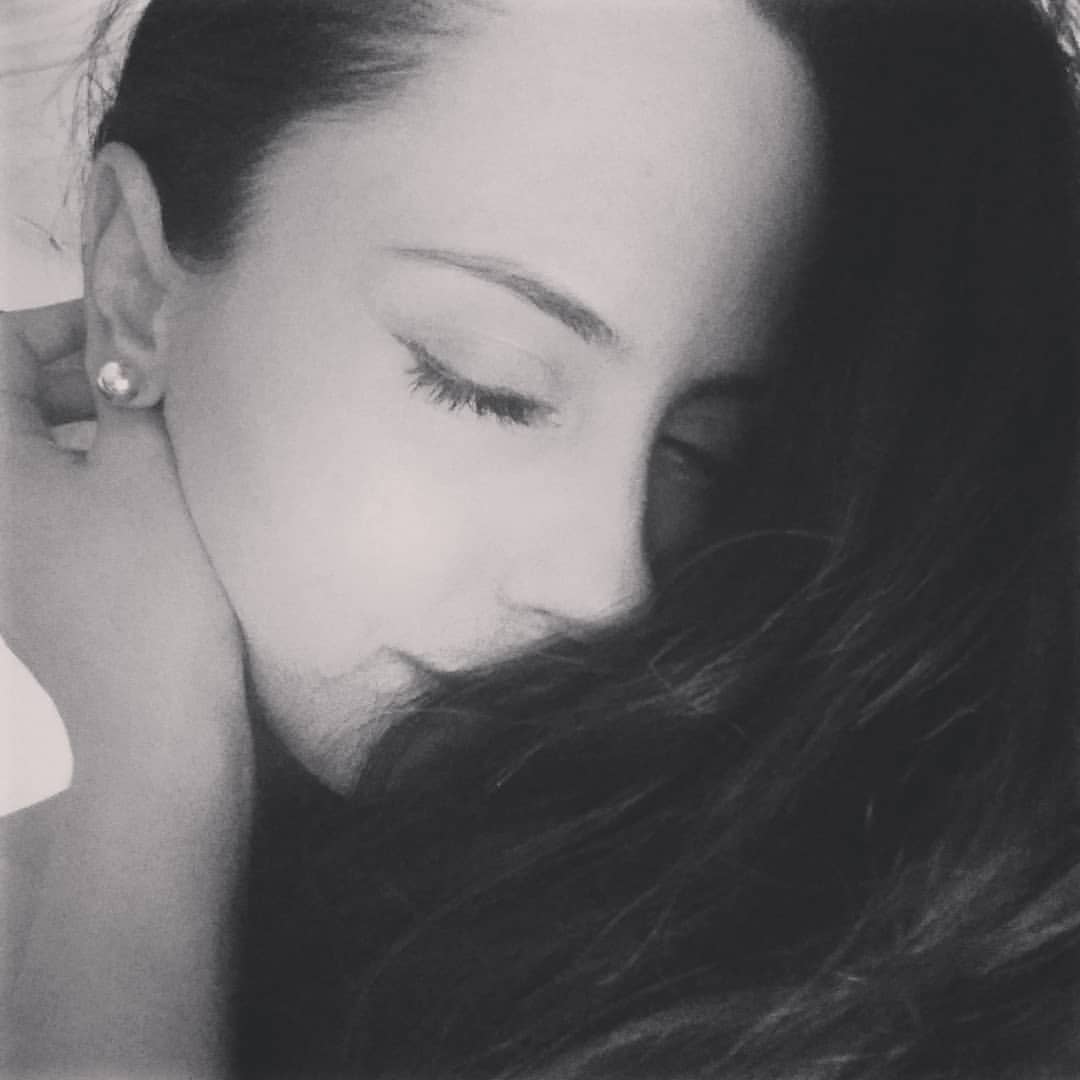 Simona - ID: 295787