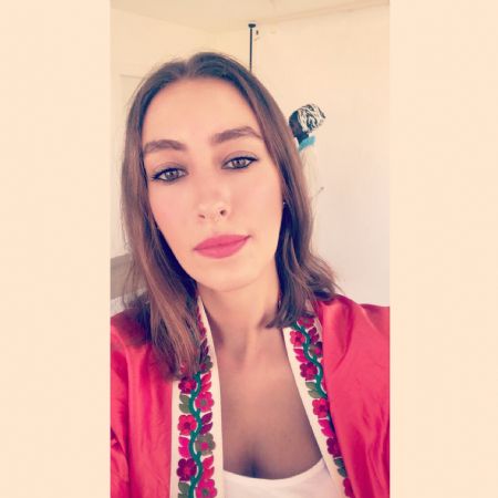 Haneen - ID: 297362