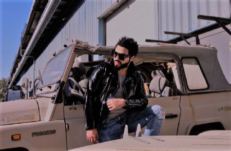 Malek - ID: 334217 - 636443