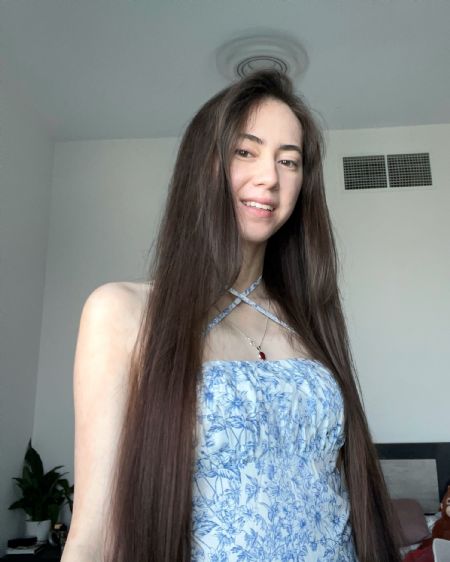Alina - ID: 364721
