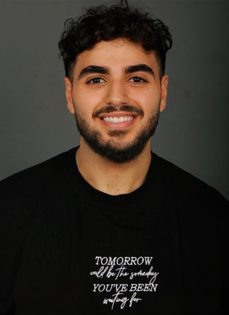 osama - ID: 372379 - 696766
