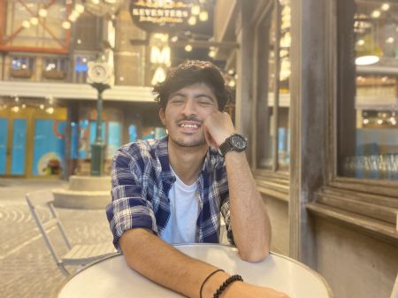 Nayab Mehdi - ID: 374969 - 700577