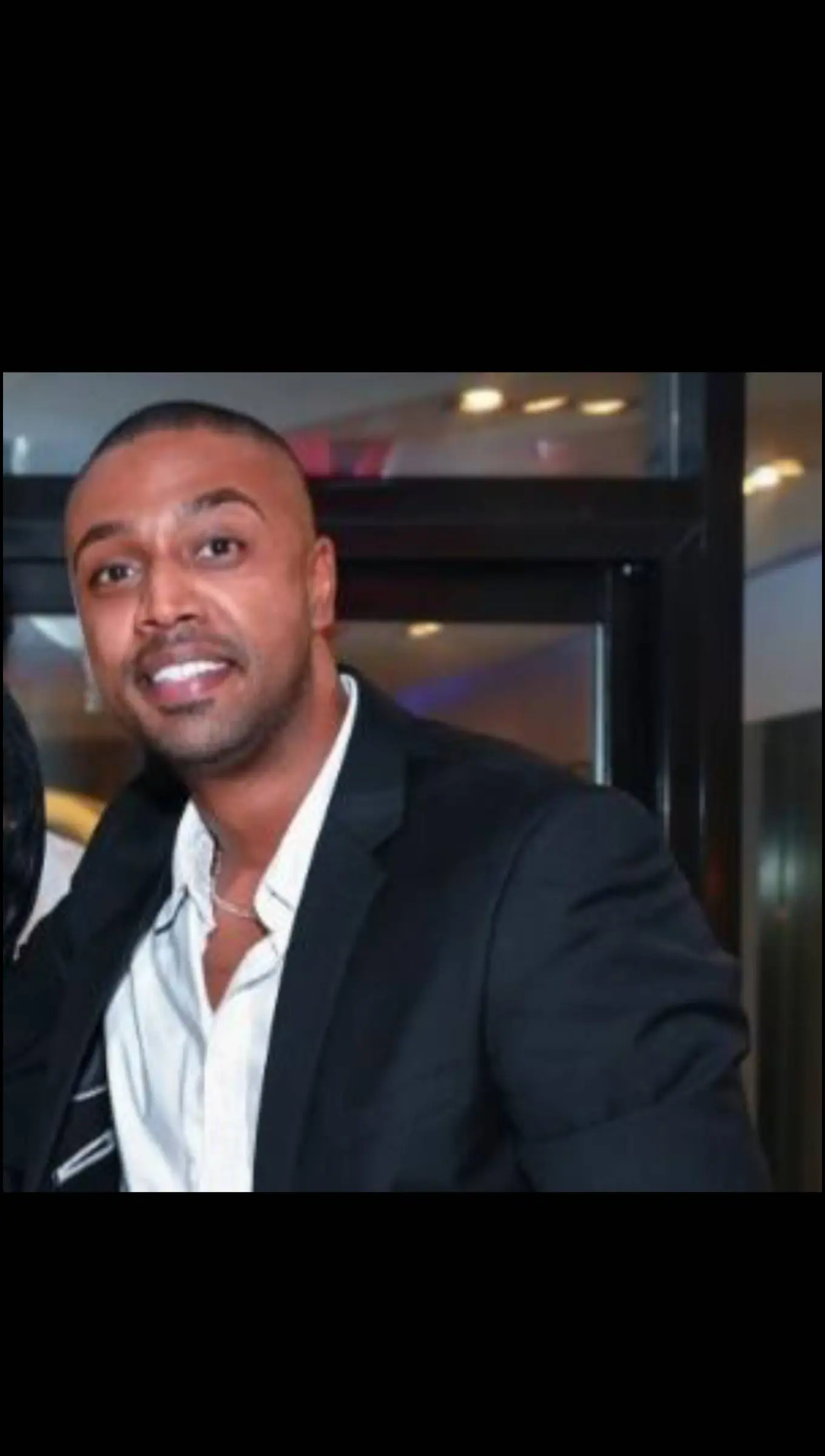 Mohamed - ID: 380677