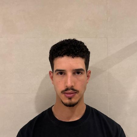 Anouar - ID: 394334
