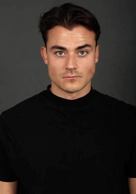 Antoine - ID: 402418