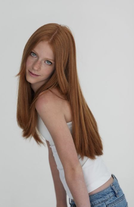 Sofi - ID: 595302 - 841963